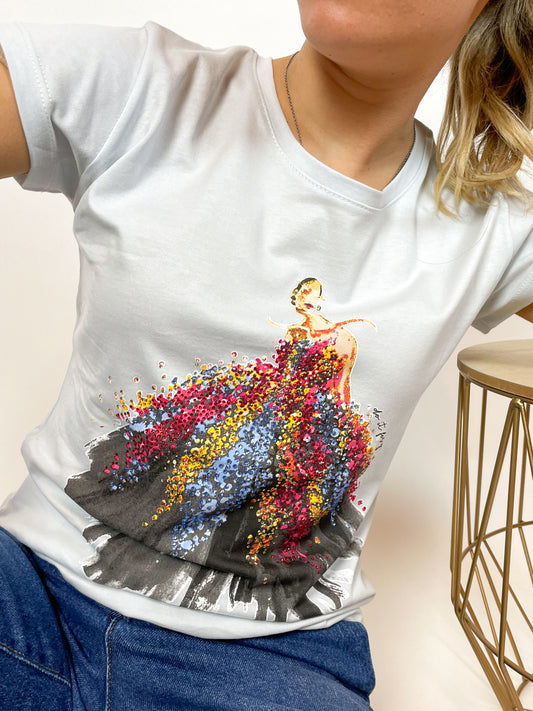T-shirt celeste con ballerina