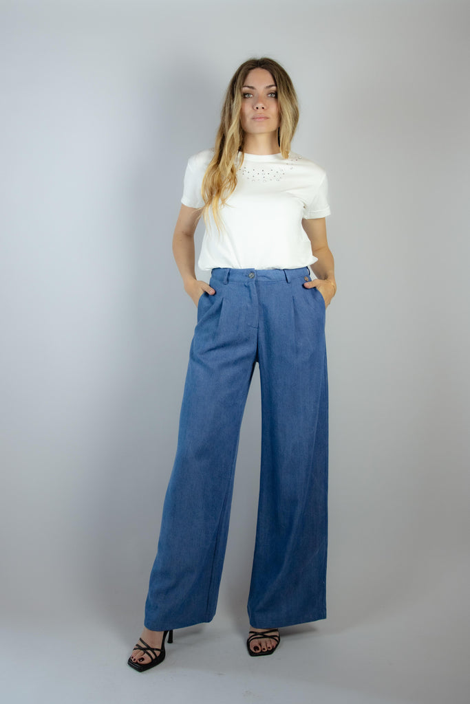 T-shirt bianca con strass WIELODIE07 PANNA EGG FAMILY 