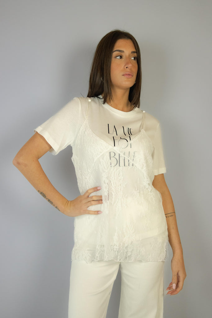 T-shirt bianca con top in pizzo e scritta SH000995 LATTE/BURRO EGG FAMILY 