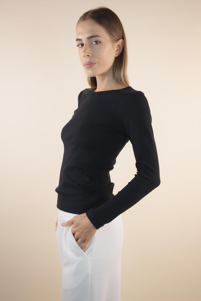 Maglia microcostina nera W1VITTI 04 NERO EGG FAMILY 