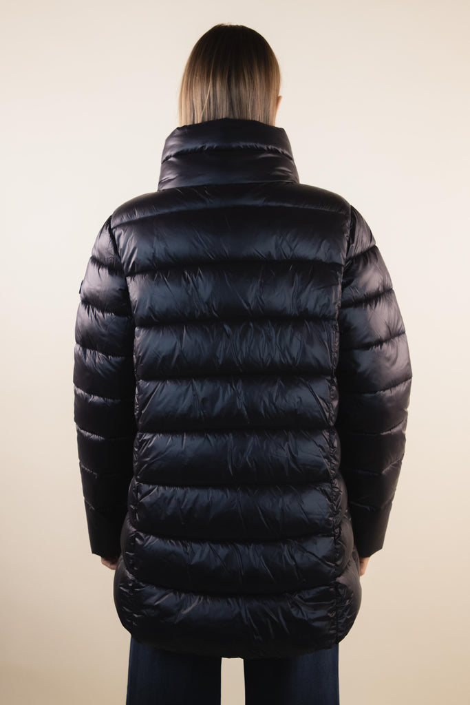 Piumino Nero PK24009 NERO EGG FAMILY 