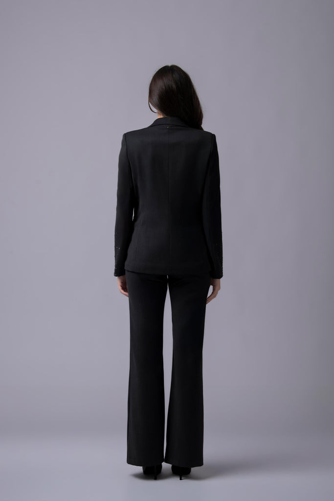 LT004NERO EGG FAMILY