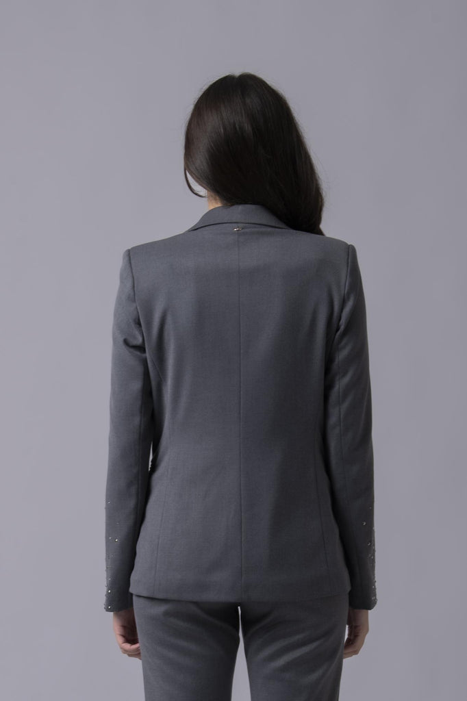 6839GRIGIO EGG FAMILY