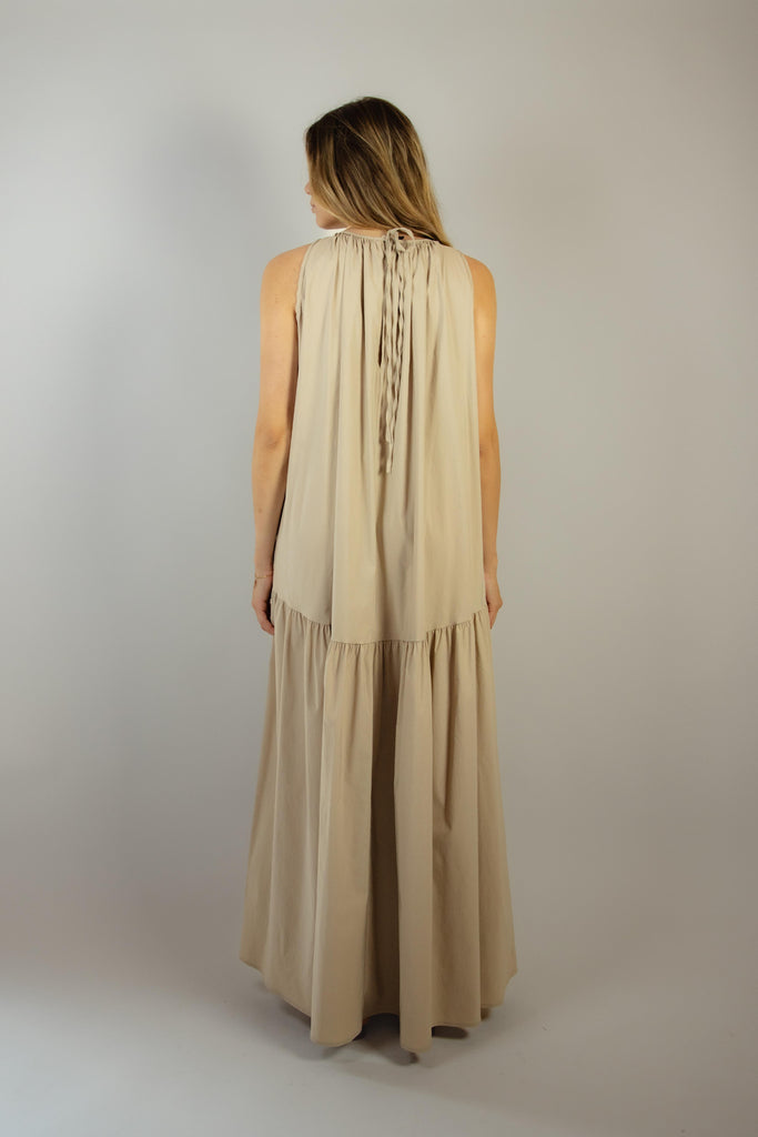 Abito lungo smanicato beige in viscosa G251/11 BEIGE EGG FAMILY 