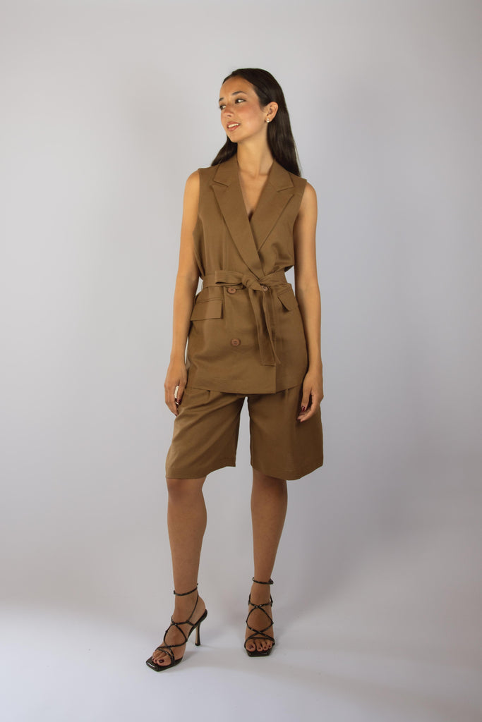 Gilet in lino color marrone cioccolato JK4455T110 MORO EGG FAMILY 