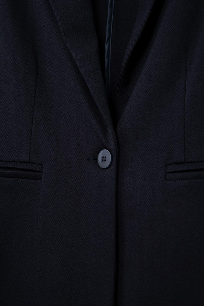 F517/3BLU EGG FAMILY