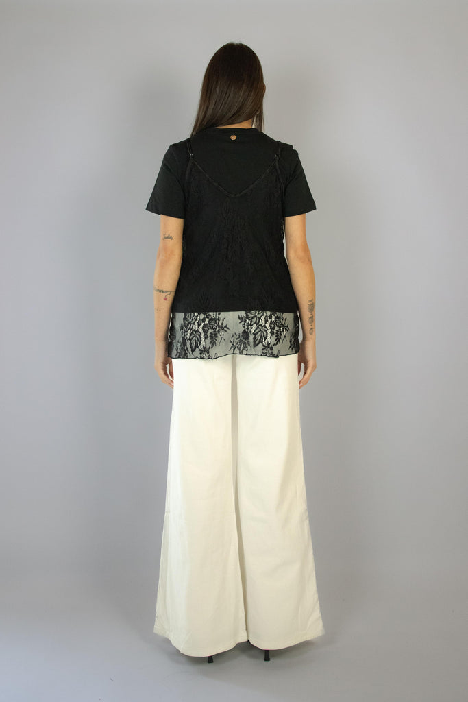 T-shirt nera con scritta e canotta in pizzo SH000995 NERO/NERO EGG FAMILY 