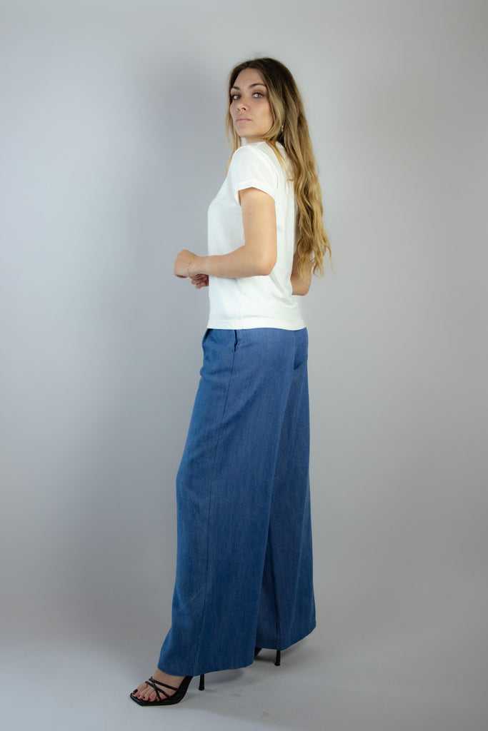 T-shirt bianca con strass WIELODIE07 PANNA EGG FAMILY 