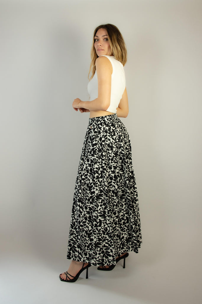 Gonna lunga in fantasia bianca e nera stile damascato G331/61 NERO EGG FAMILY 