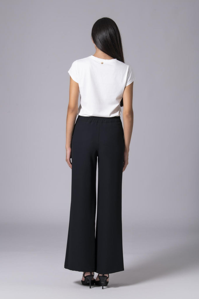 F101/24NERO EGG FAMILY