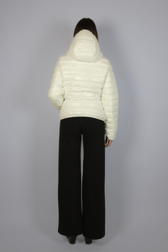 Piumino leggero bianco con cappuccio PK14010 OFF WHITE EGG FAMILY 
