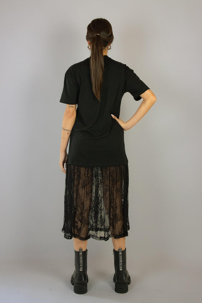 Abito nero con t-shirt e gonna in pizzo SH000994 NERO/NERO EGG FAMILY 