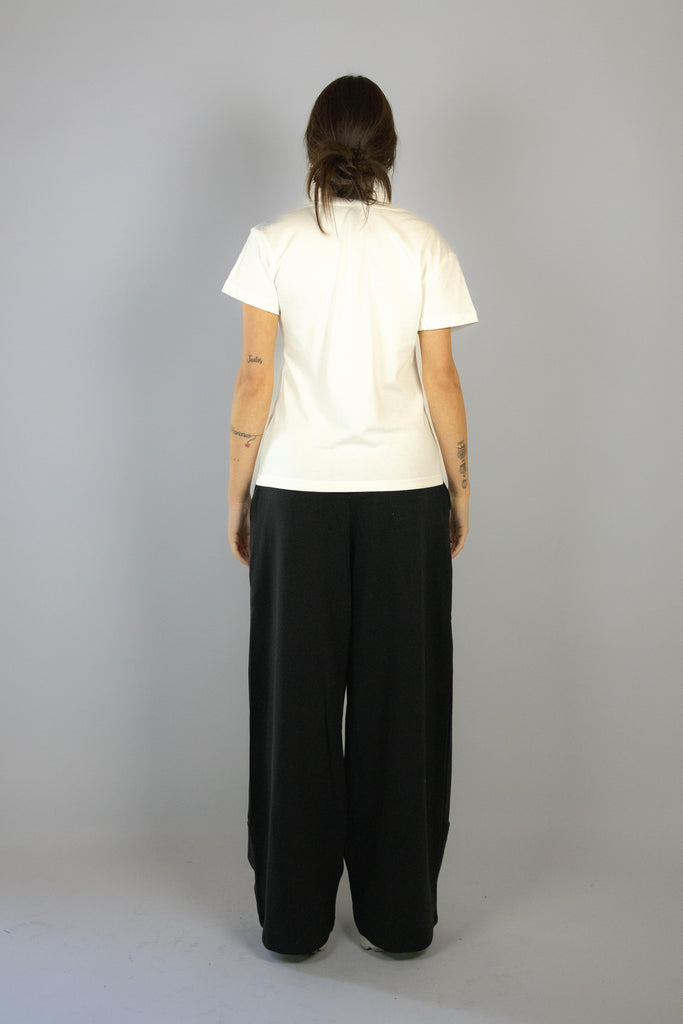 T-shirt con ricamo "Anche oggi pane e ansia" PANEANSIA PANNA EGG FAMILY 