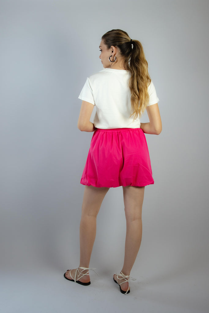 T-shirt bianca con ricamo rosa Parzialmente esaurita RK1714 PANNA EGG FAMILY 